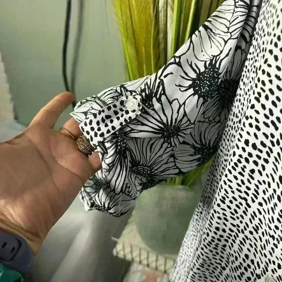 Chicos Women’s 2 US L Mixed Print 3/4 Roll Tab Sleeves High Low Tunic Top - Picture 4 of 13